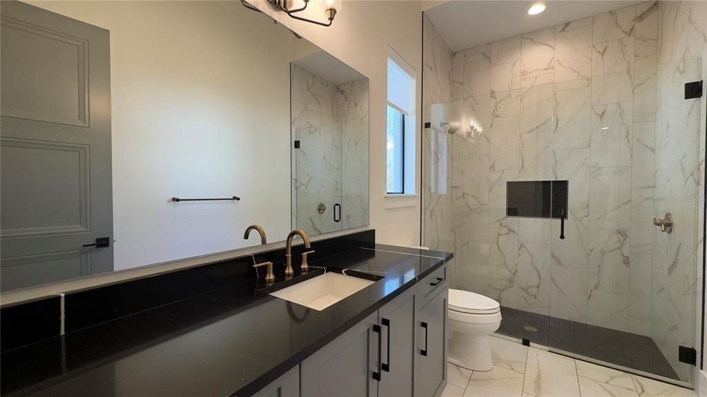 For Sale: $2,770,000 (5 beds, 6 baths, 4461 Square Feet)