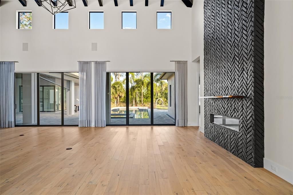 For Sale: $2,770,000 (5 beds, 6 baths, 4461 Square Feet)