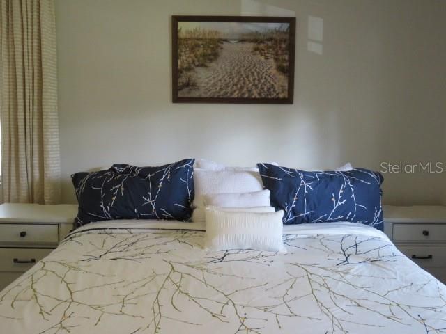 出租: $5,500 (4 贝兹, 2 浴室, 2663 平方英尺)