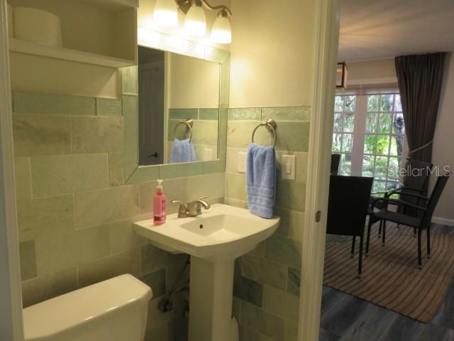 出租: $5,500 (4 贝兹, 2 浴室, 2663 平方英尺)