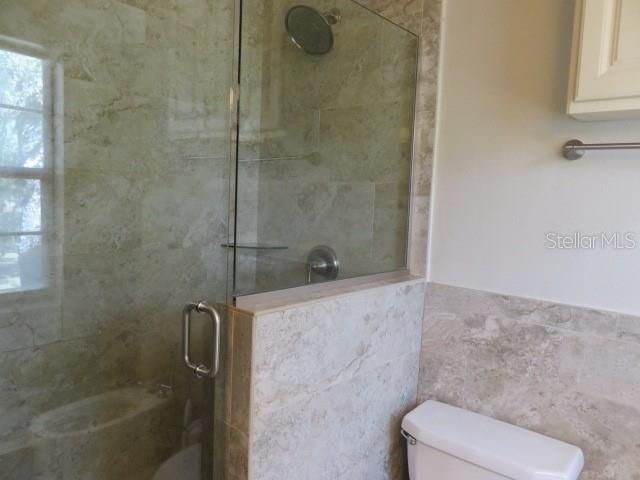 出租: $5,500 (4 贝兹, 2 浴室, 2663 平方英尺)