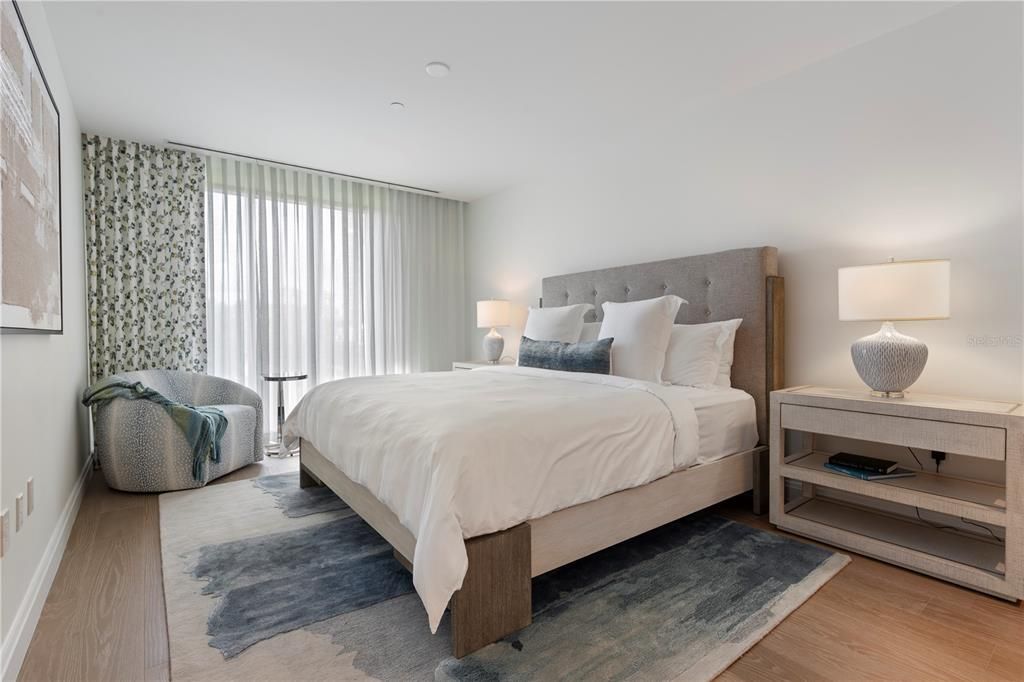 For Sale: $5,628,000 (3 beds, 3 baths, 3715 Square Feet)