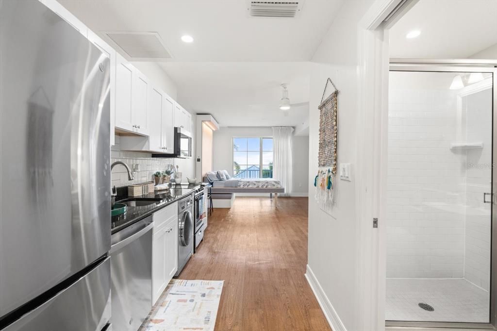 For Rent: $1,202 (0 beds, 1 baths, 458 Square Feet)