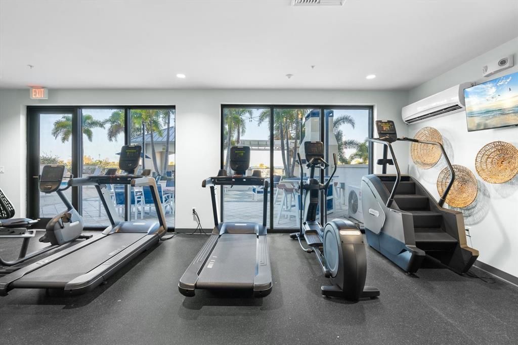 For Rent: $1,492 (1 beds, 1 baths, 651 Square Feet)