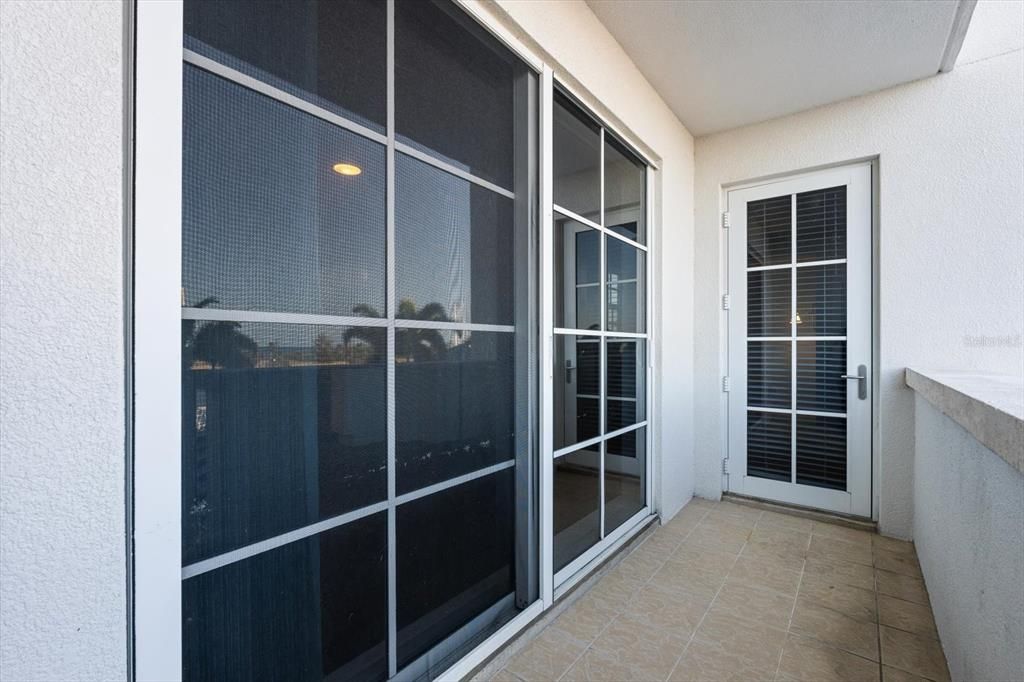 For Rent: $1,492 (1 beds, 1 baths, 651 Square Feet)