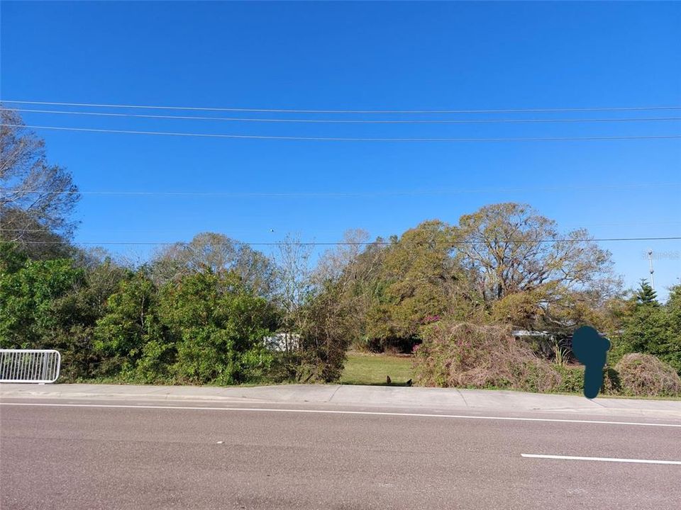 For Sale: $1,500,000 (2 beds, 1 baths, 952 Square Feet)