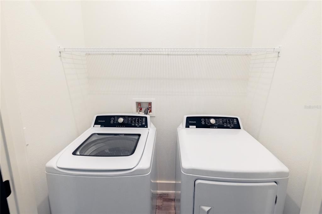 En Renta: $2,465 (2 camas, 2 baños, 1149 Pies cuadrados)