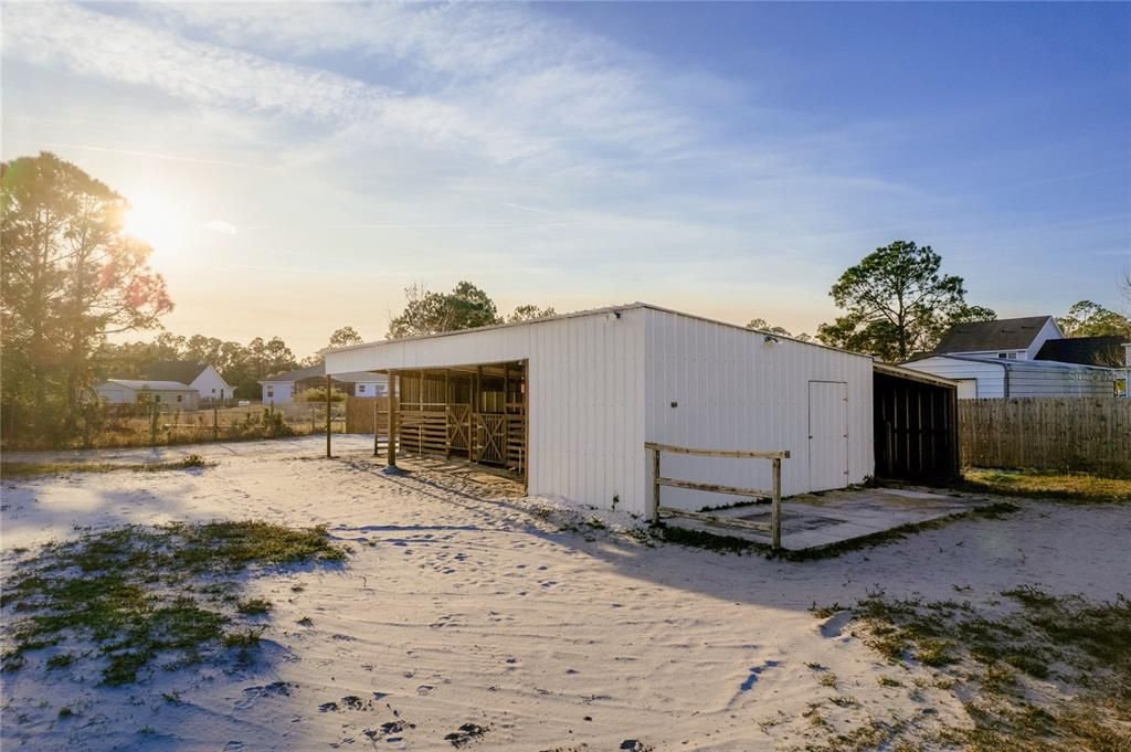 For Sale: $175,000 (1.05 acres)