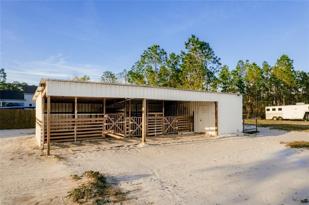 For Sale: $175,000 (1.05 acres)