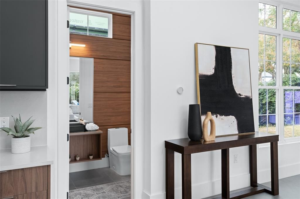 For Sale: $3,499,000 (5 beds, 5 baths, 6202 Square Feet)