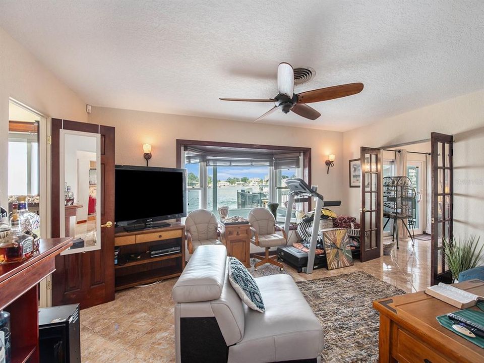 For Sale: $2,590,000 (4 beds, 3 baths, 2420 Square Feet)