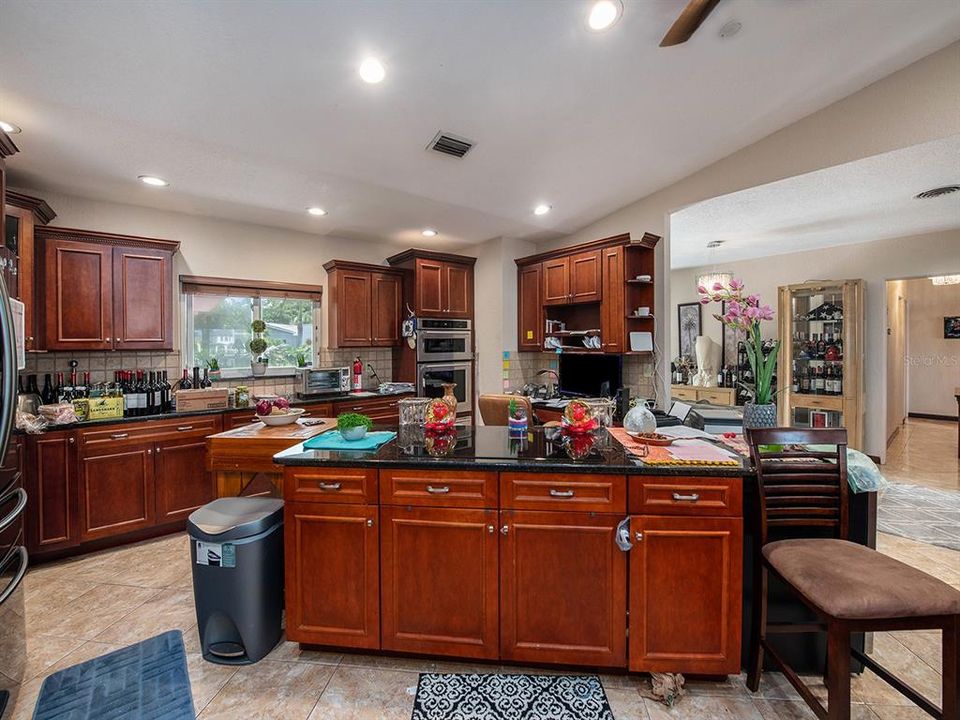 For Sale: $2,590,000 (4 beds, 3 baths, 2420 Square Feet)