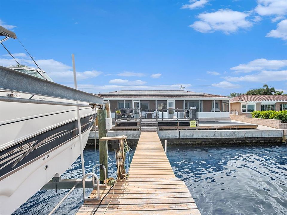 For Sale: $2,590,000 (4 beds, 3 baths, 2420 Square Feet)