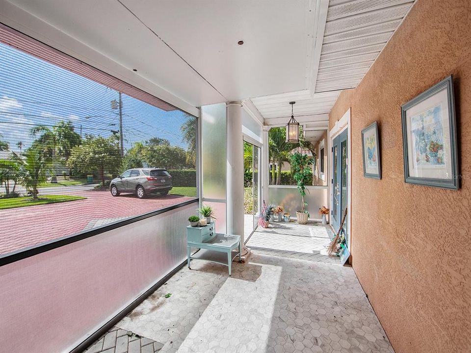 For Sale: $2,590,000 (4 beds, 3 baths, 2420 Square Feet)