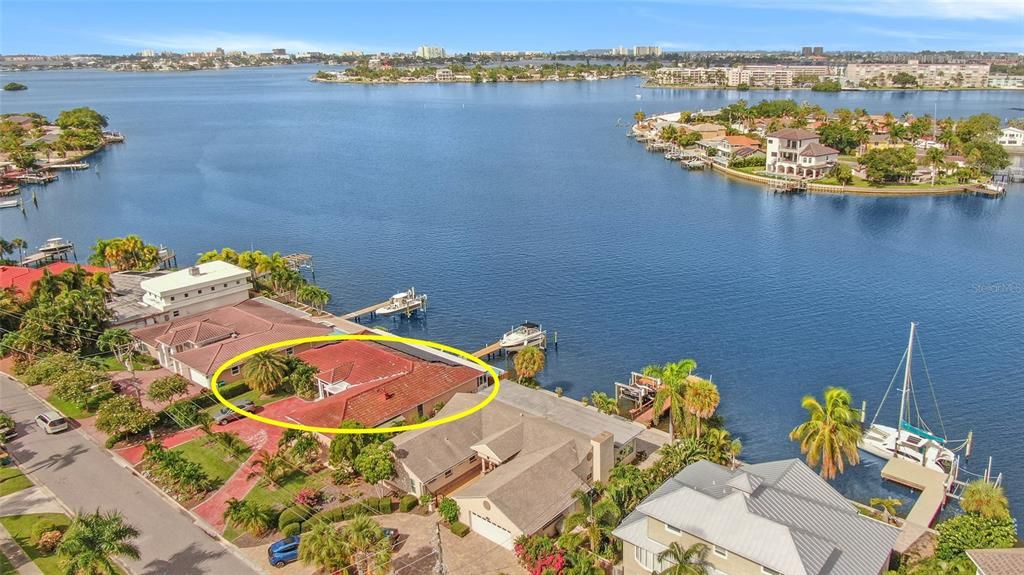 For Sale: $2,590,000 (4 beds, 3 baths, 2420 Square Feet)