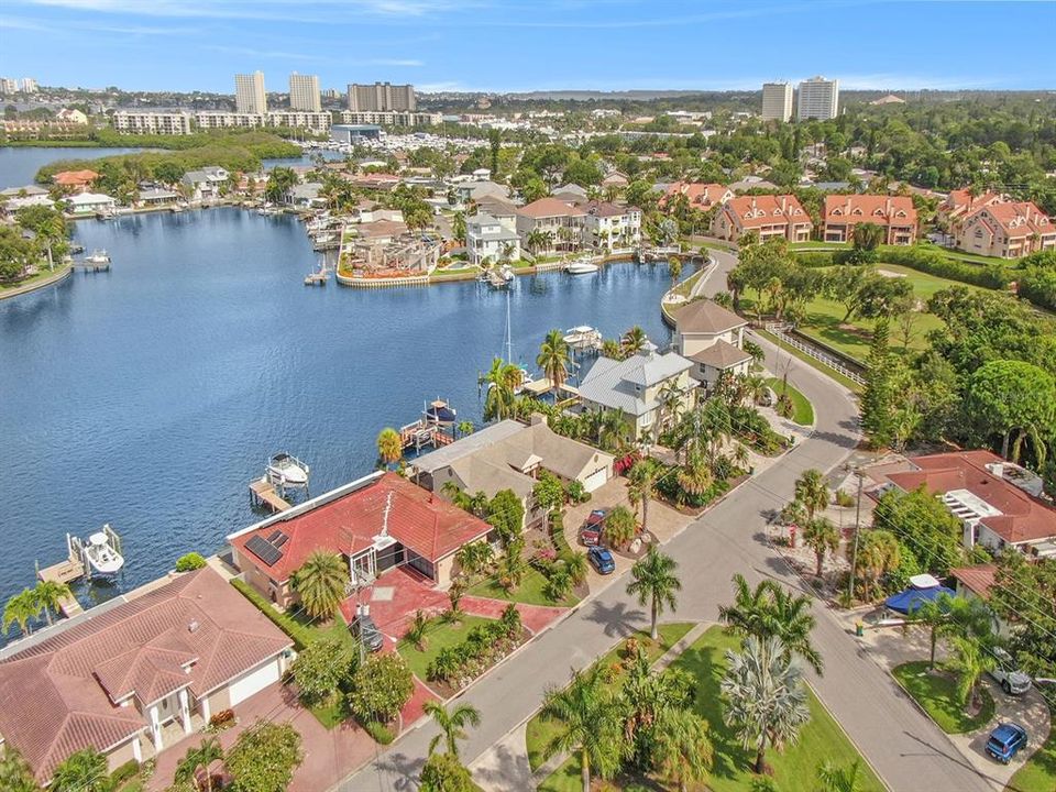 For Sale: $2,590,000 (4 beds, 3 baths, 2420 Square Feet)