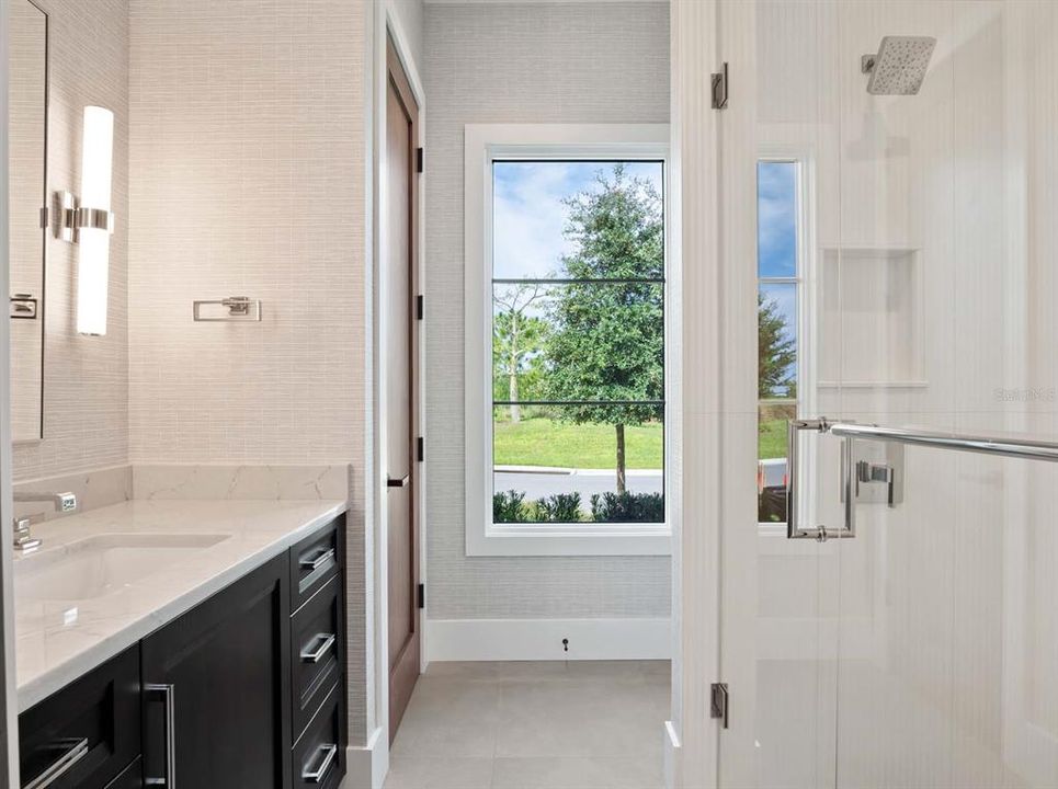 For Sale: $5,495,000 (5 beds, 5 baths, 6056 Square Feet)