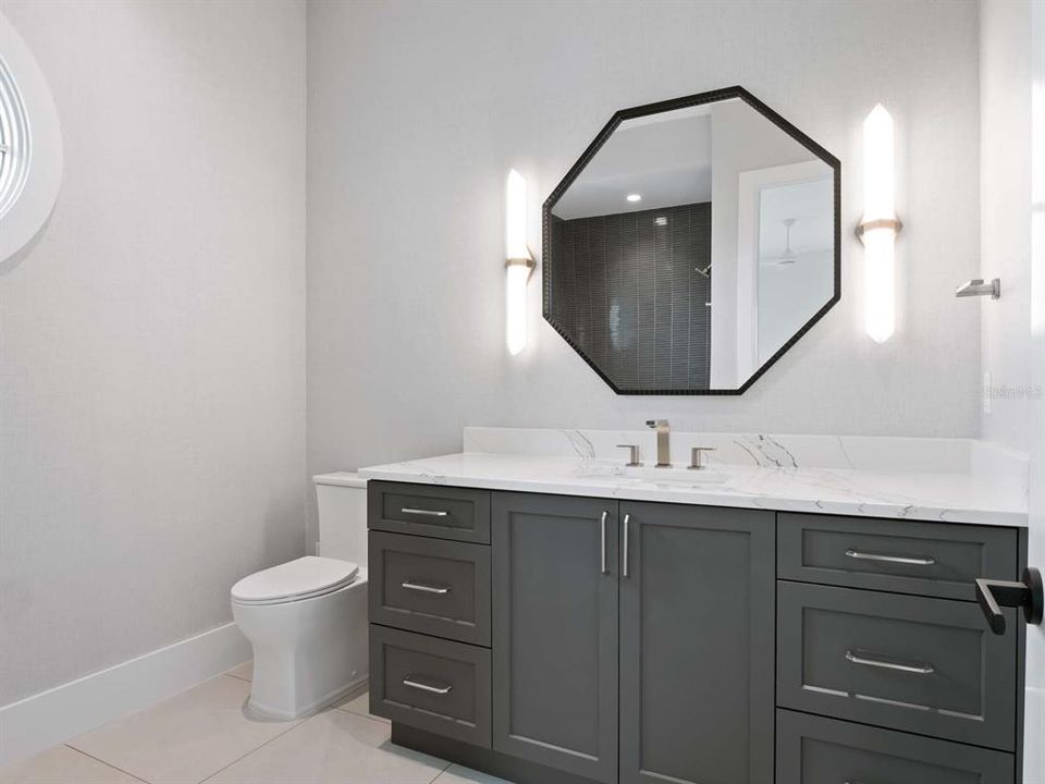 For Sale: $5,495,000 (5 beds, 5 baths, 6056 Square Feet)