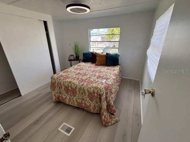 Active With Contract: $119,000 (2 beds, 2 baths, 816 Square Feet)