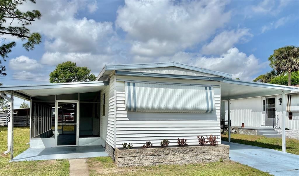 Active With Contract: $119,000 (2 beds, 2 baths, 816 Square Feet)