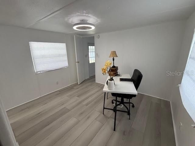 Active With Contract: $119,000 (2 beds, 2 baths, 816 Square Feet)