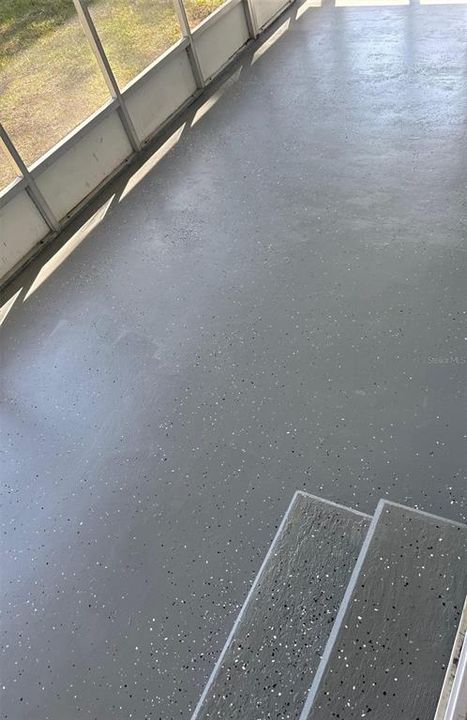 Active With Contract: $119,000 (2 beds, 2 baths, 816 Square Feet)