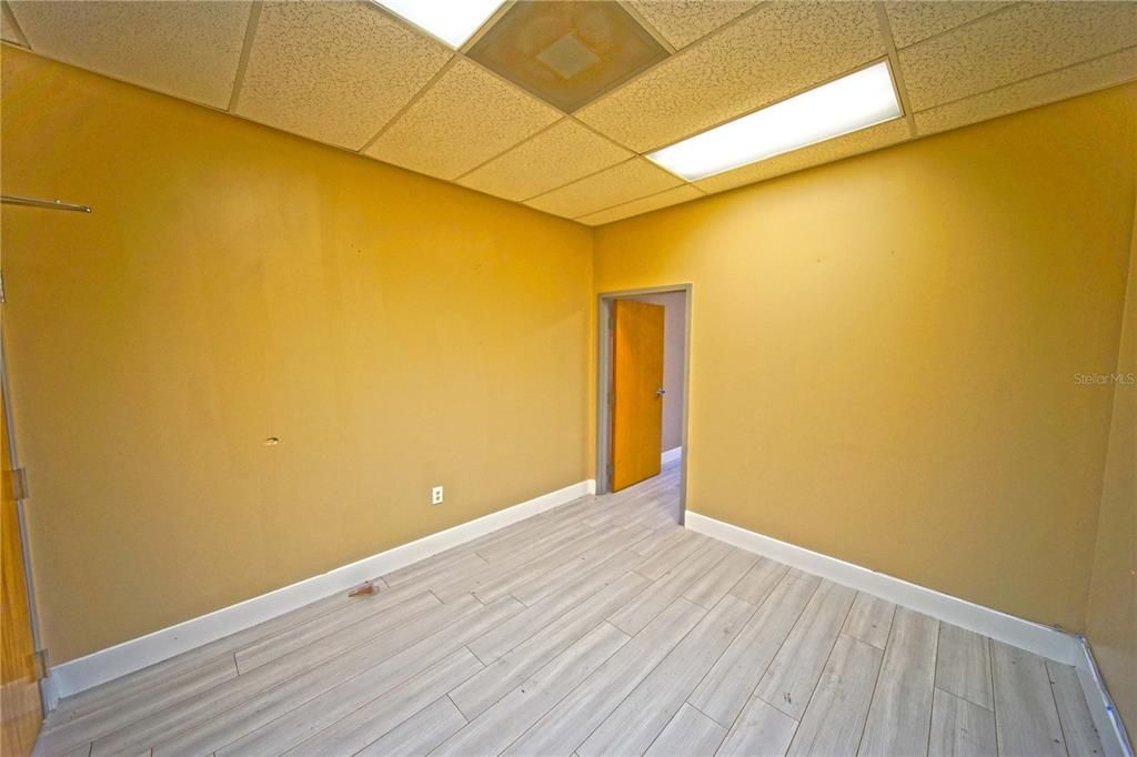 待售: $8,700 (0 贝兹, 0 浴室, 7200 平方英尺)