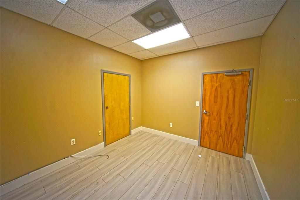 待售: $8,700 (0 贝兹, 0 浴室, 7200 平方英尺)