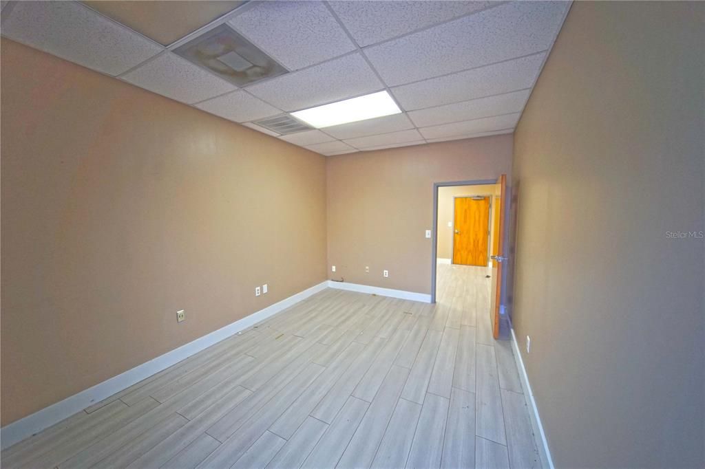 待售: $8,700 (0 贝兹, 0 浴室, 7200 平方英尺)