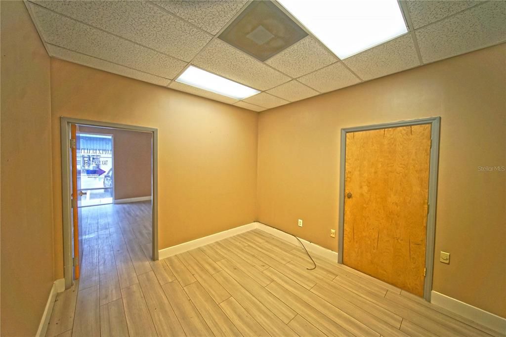 待售: $8,700 (0 贝兹, 0 浴室, 7200 平方英尺)