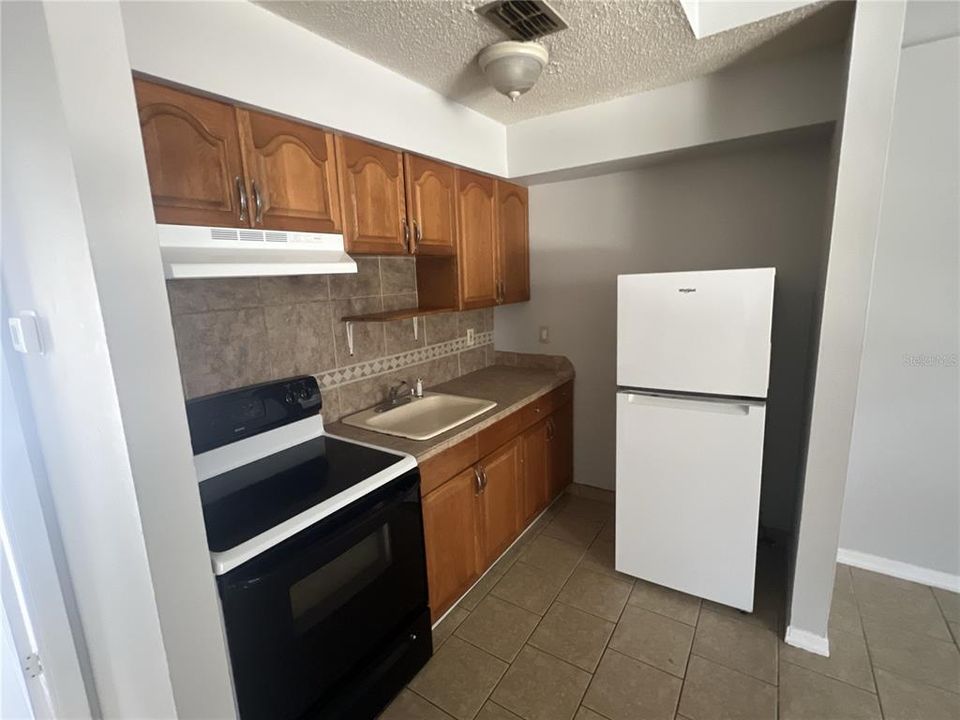 Active With Contract: $415,000 (0 beds, 0 baths, 3015 Square Feet)