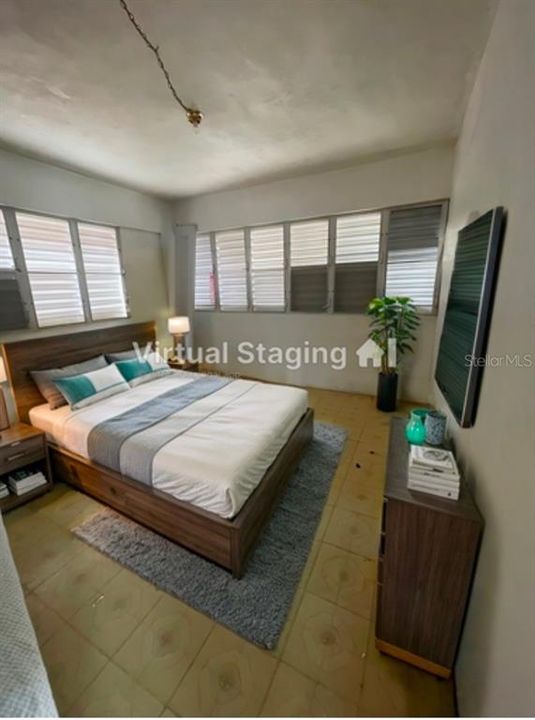 Active With Contract: $199,000 (4 beds, 2 baths, 1296 Square Feet)