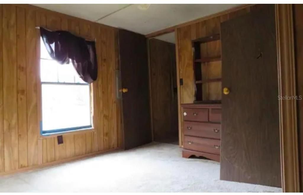 For Sale: $150,000 (2 beds, 1 baths, 624 Square Feet)