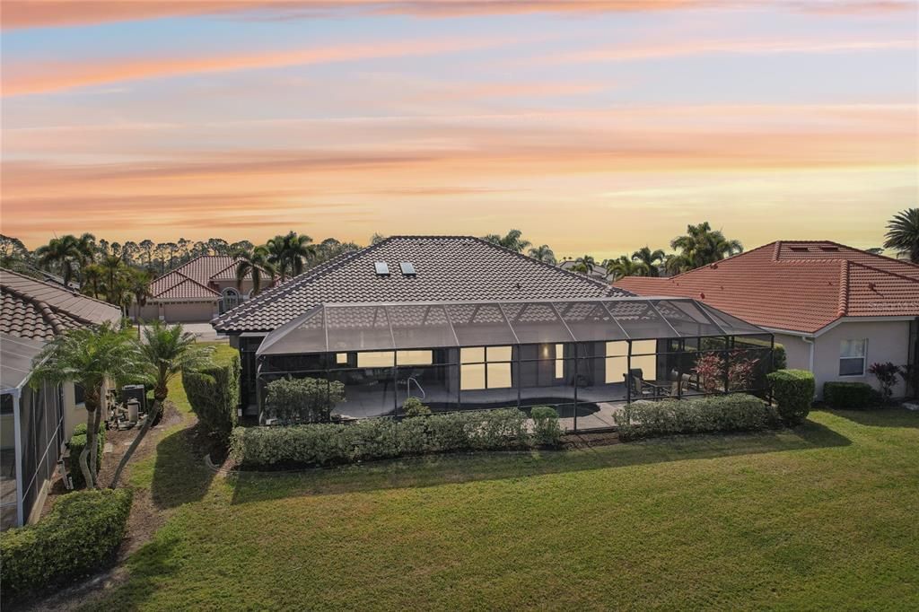 Active With Contract: $549,900 (3 beds, 2 baths, 2291 Square Feet)