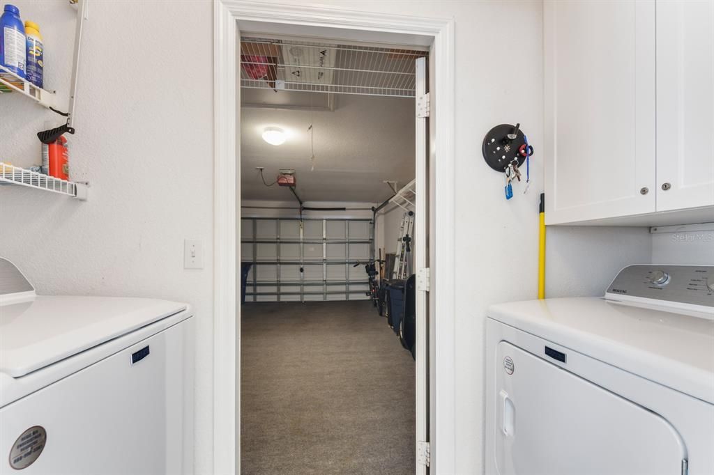 Active With Contract: $300,000 (2 beds, 2 baths, 1306 Square Feet)