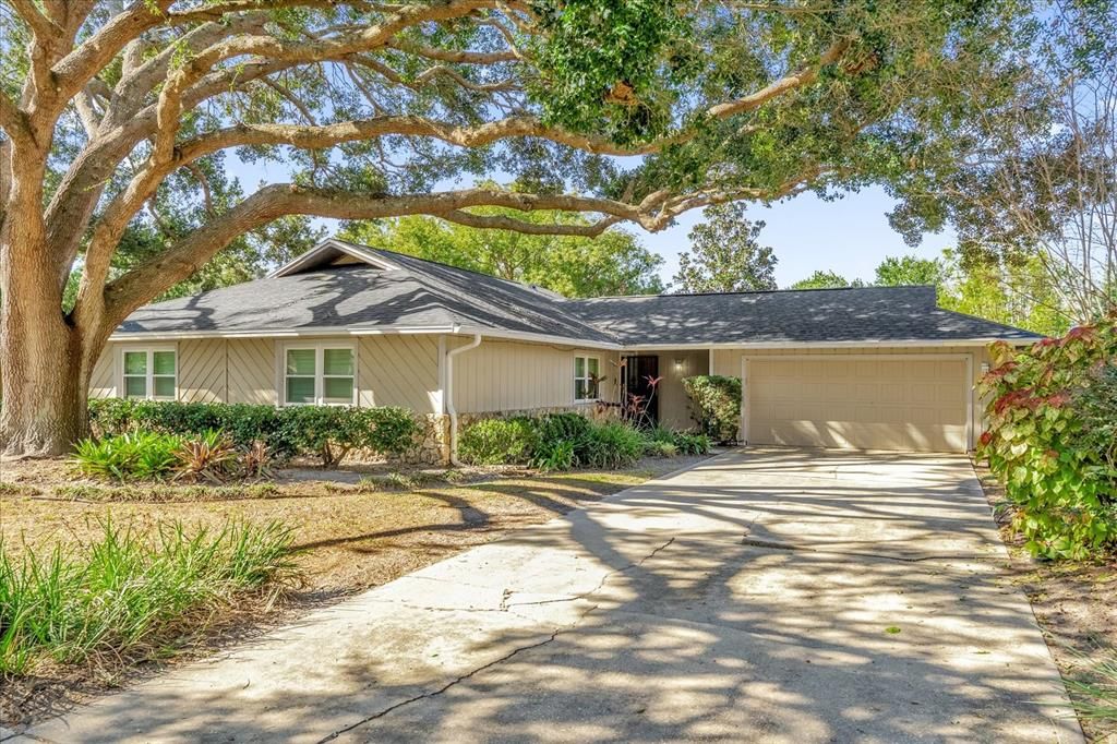 Recently Sold: $480,000 (3 beds, 2 baths, 1724 Square Feet)