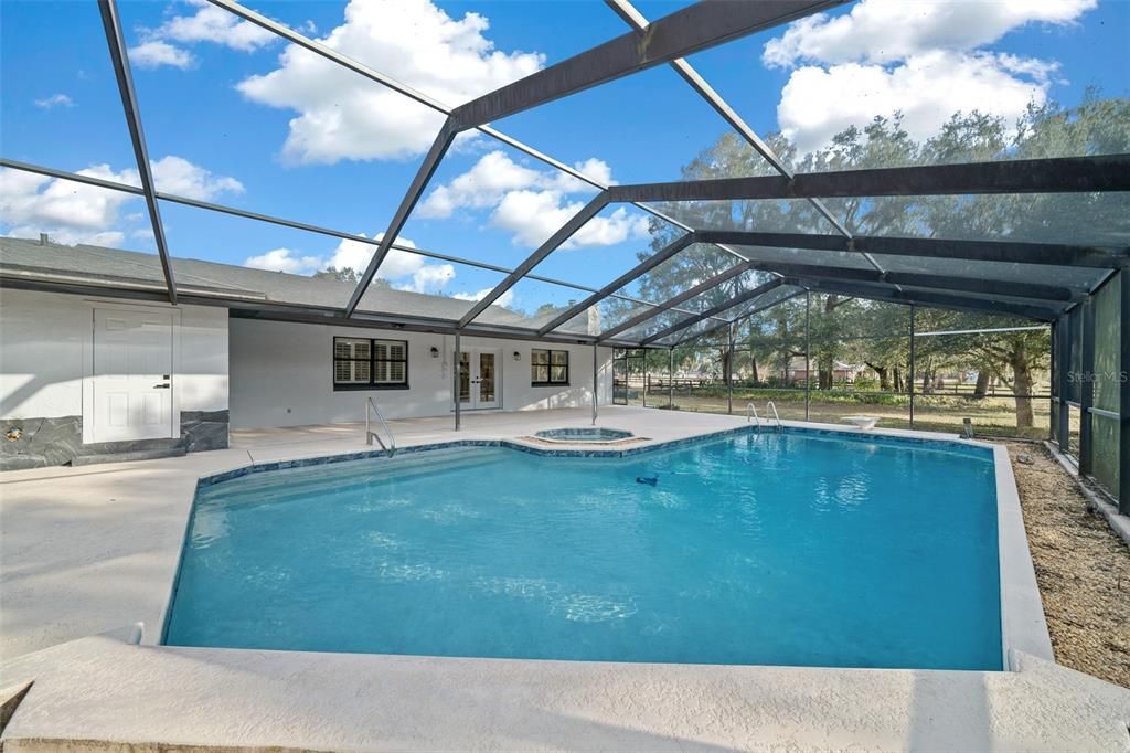 For Sale: $665,000 (3 beds, 3 baths, 3017 Square Feet)