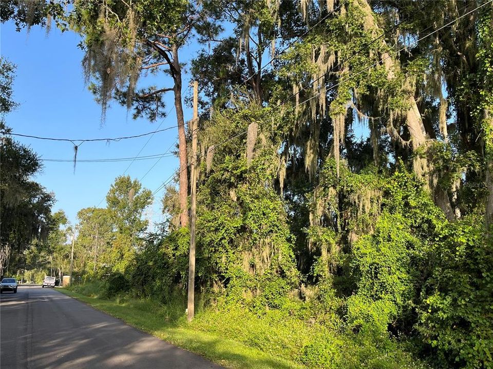 待售: $36,900 (0.37 acres)