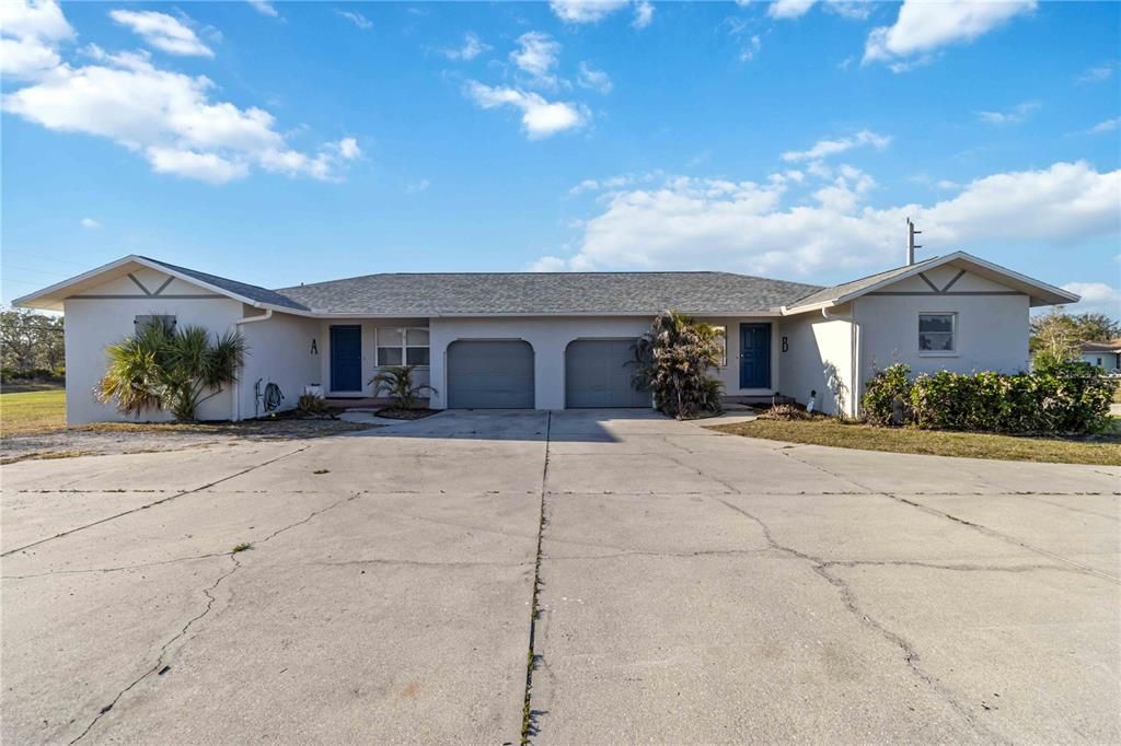 En Venta: $425,000 (3 camas, 0 baños, 2368 Pies cuadrados)