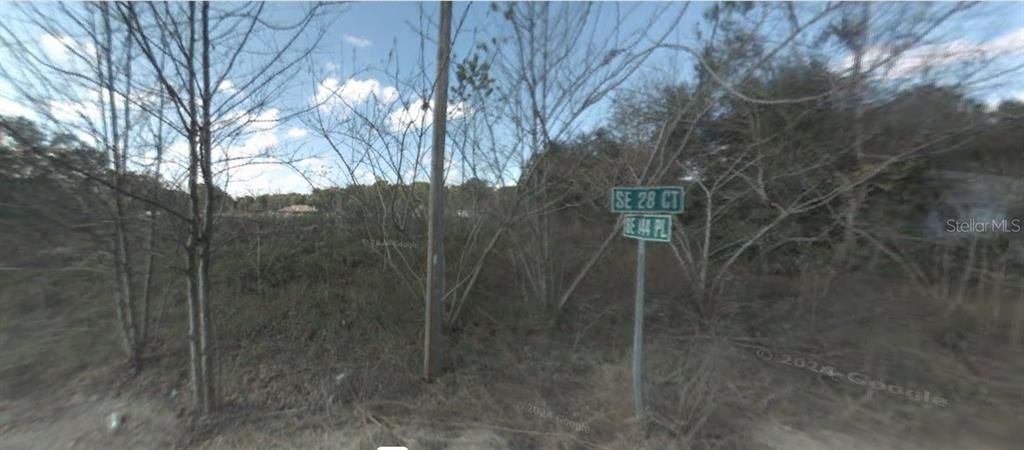 На продажу: $42,000 (0.30 acres)