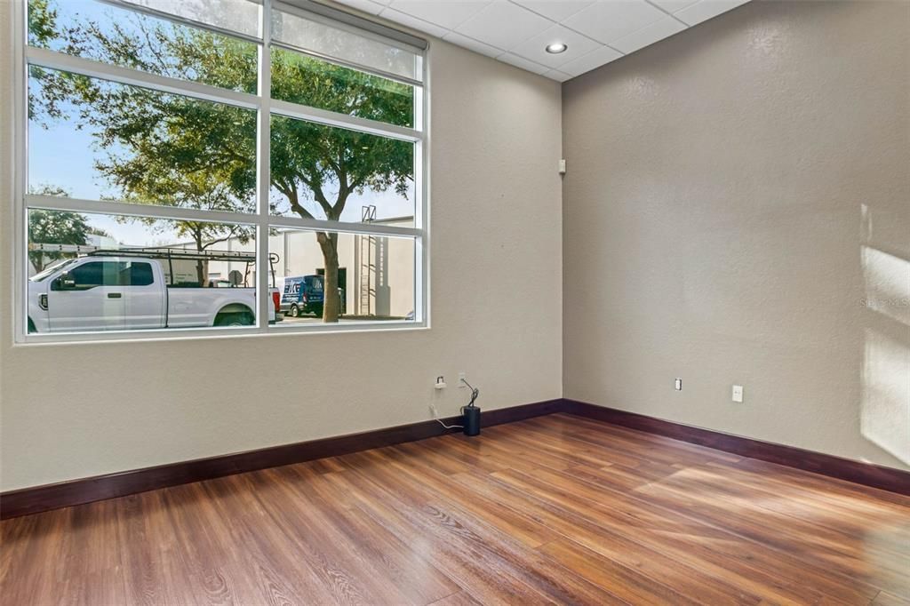 待售: $877,000 (0 贝兹, 0 浴室, 0 平方英尺)