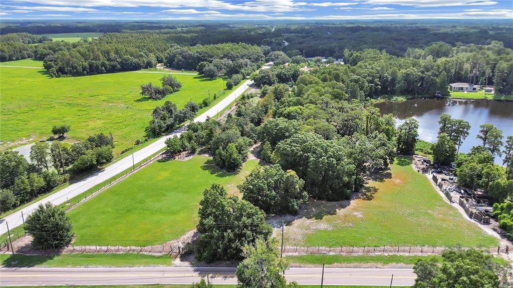 待售: $1,650,000 (5.01 acres)