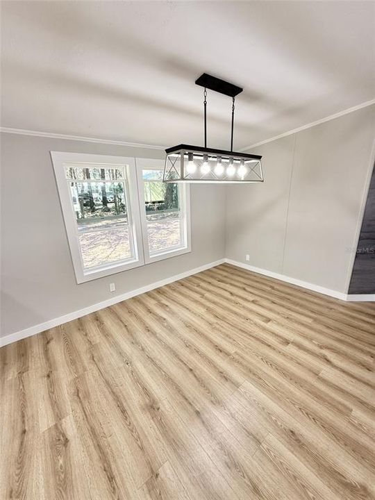 For Sale: $253,000 (3 beds, 2 baths, 1680 Square Feet)