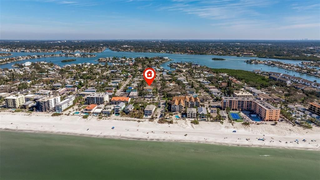 Vendido Recientemente: $425,900 (0.12 acres)