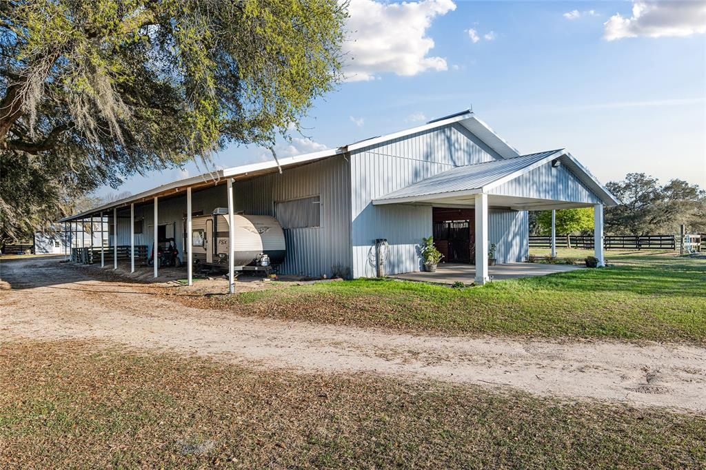 For Sale: $875,000 (1 beds, 1 baths, 400 Square Feet)
