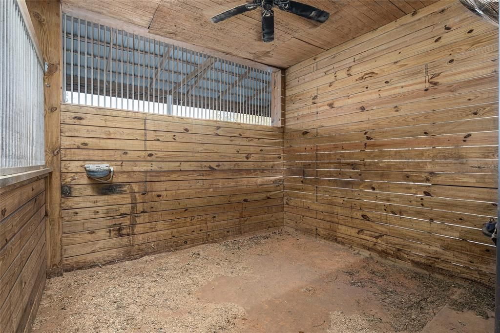 For Sale: $875,000 (1 beds, 1 baths, 400 Square Feet)
