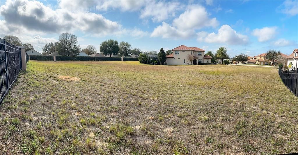 En Venta: $249,900 (0.59 acres)