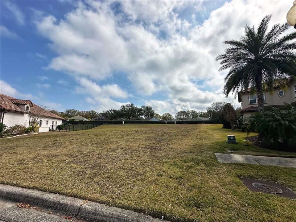 En Venta: $249,900 (0.59 acres)