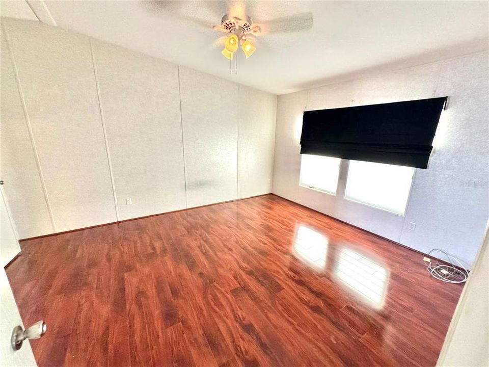 Activo con contrato: $190,000 (3 camas, 2 baños, 1504 Pies cuadrados)