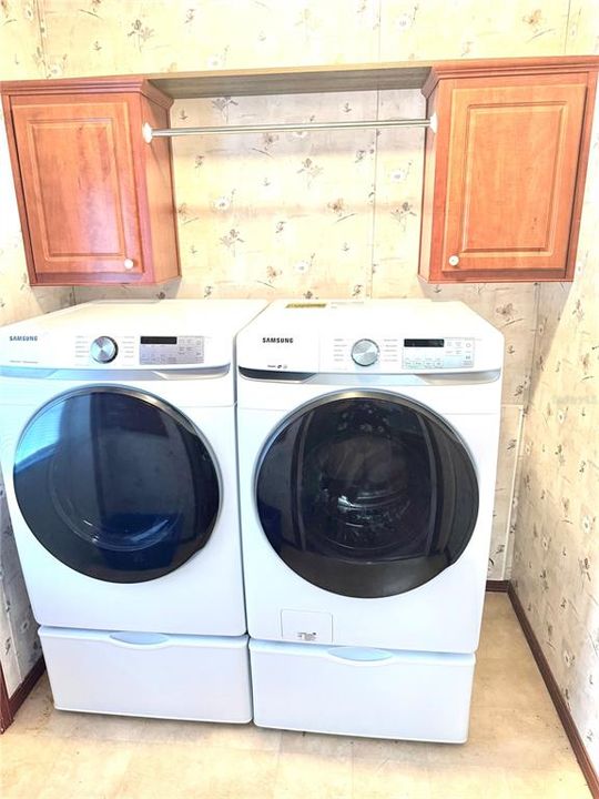 Activo con contrato: $190,000 (3 camas, 2 baños, 1504 Pies cuadrados)